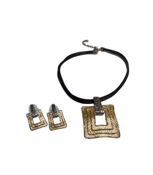 Modern Hammered Metal Pendant Necklace & Earring Set